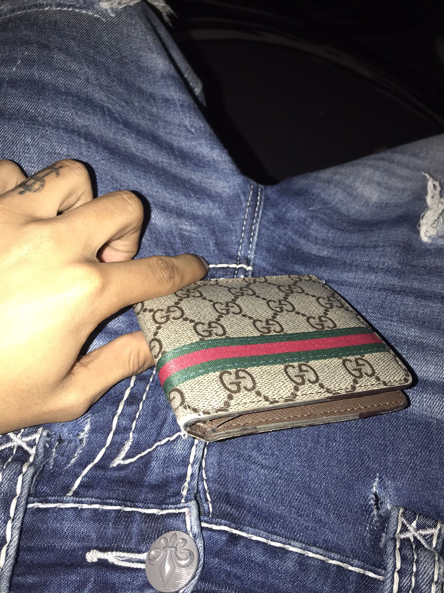 Gucci Wallet Mens Authentic