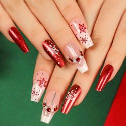 24 pcs. Medium Christmas Press-On Nails
