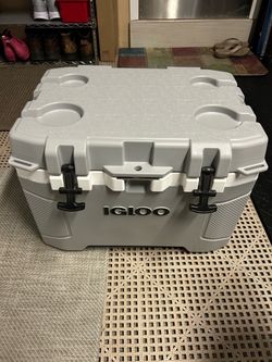 Igloo 50qt Trailmate Cooler Brand New