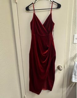 Tilda Formal Velvet Midi Dress