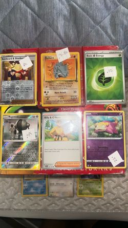 Pokémon TCG Mixed Card Lot