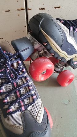 Skecher Skates