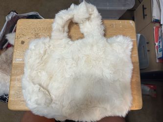 White faux fur tote bag