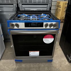 🔥BRAND NEW FRIGIDAIRE 30” SS SLIDE IN 5 BURNER GAS RANGE🔥WARRANTY 🔥DELIVERY🔥