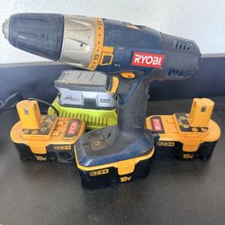 Ryobi 18v P201 cordless drill w/extra batteries