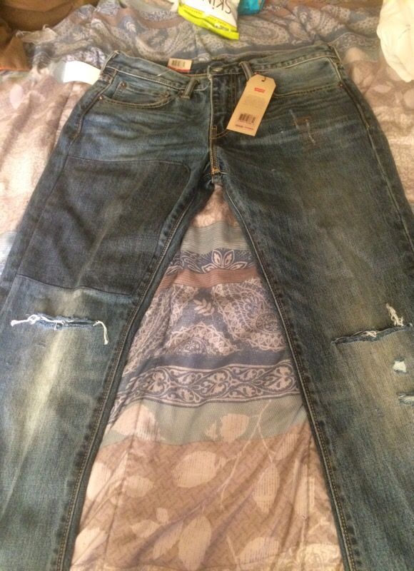 Levi's size 32x30