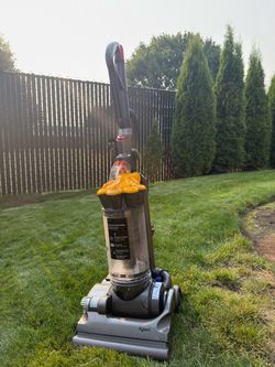 vacuum cleaner Dyson vacuum cleaner