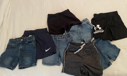 2T Boys Shorts  8 Pairs 