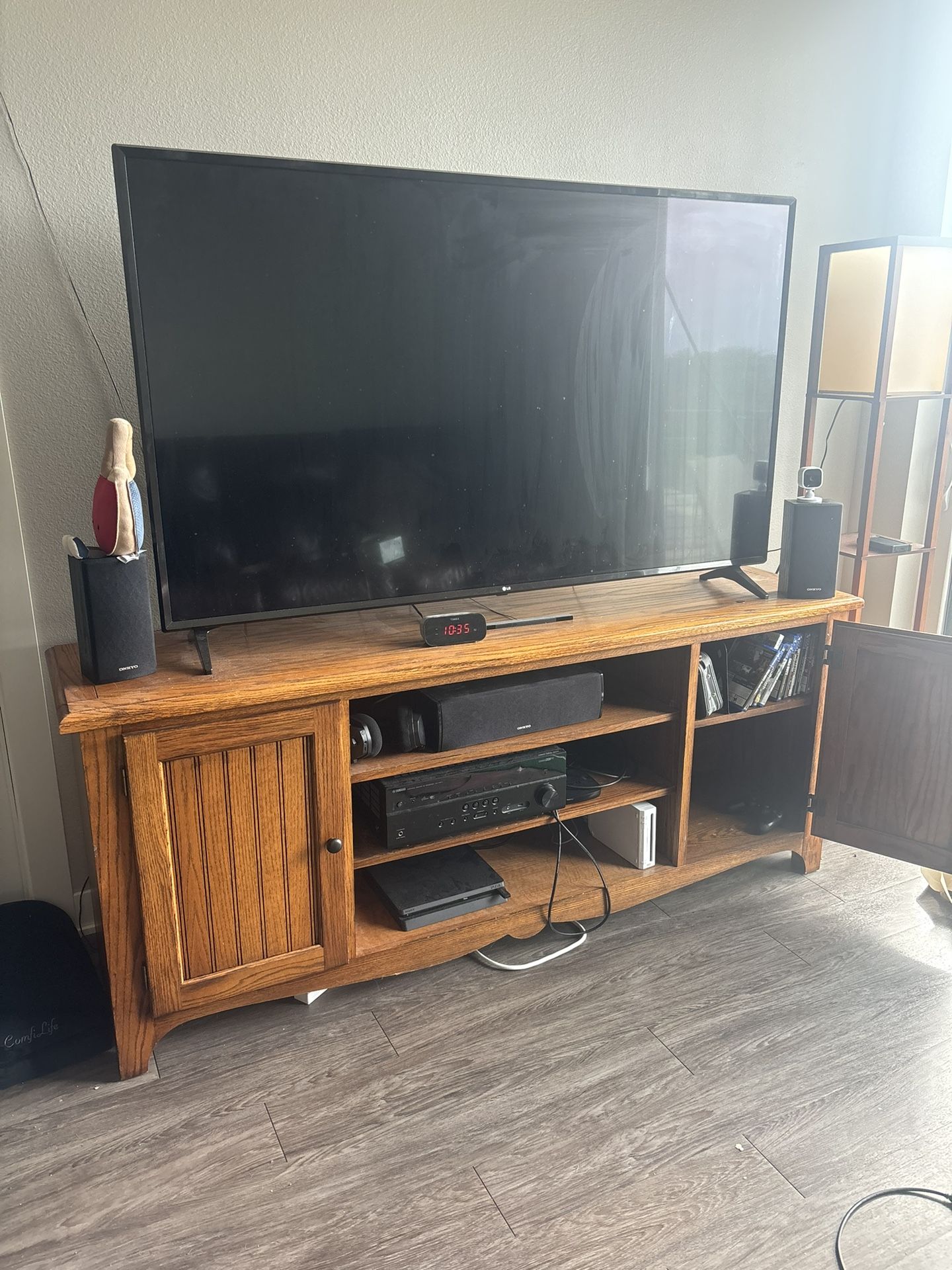 TV Stand - Great For Big TVs