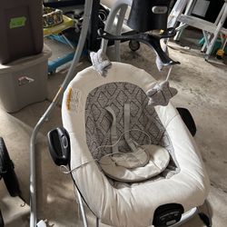Graco Swing Bouncer Combo