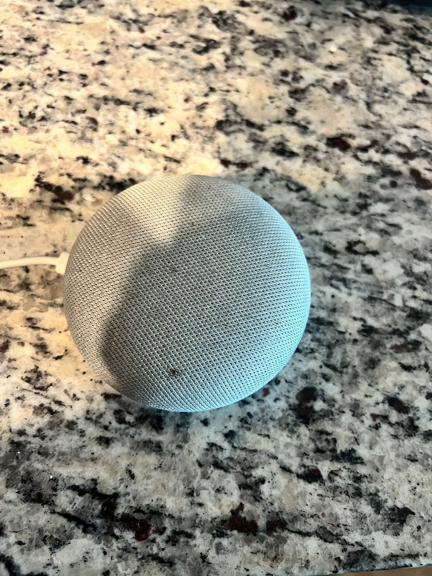 Google nest Mini 2nd Gen - Bluetooth Speaker