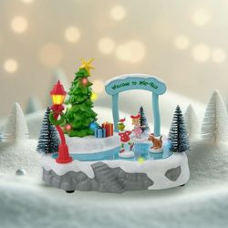Grinch Ice Skating Rink (New)