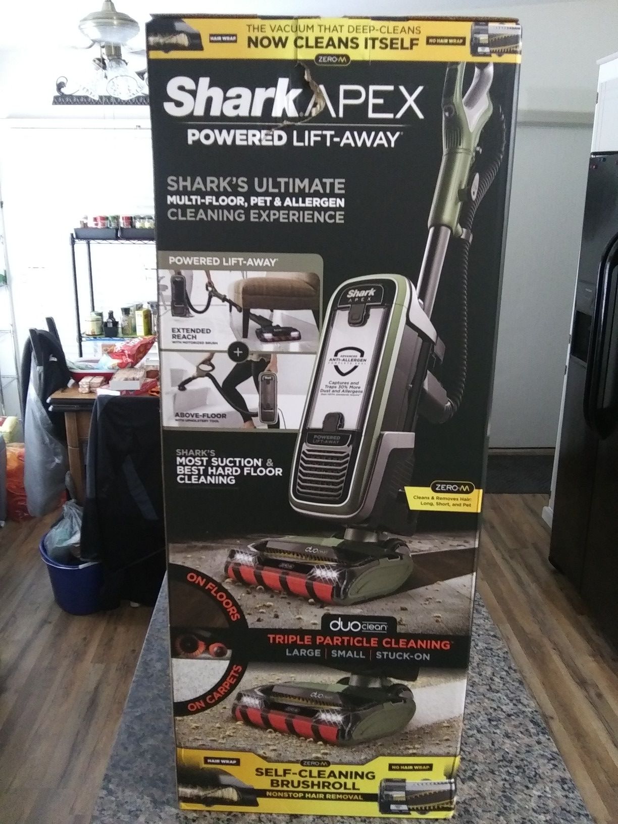 Shark Apex vacum AZ1000