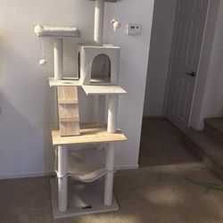 Used cat tree about 6 feet high and 3-4 feet wide (pickup only) free
