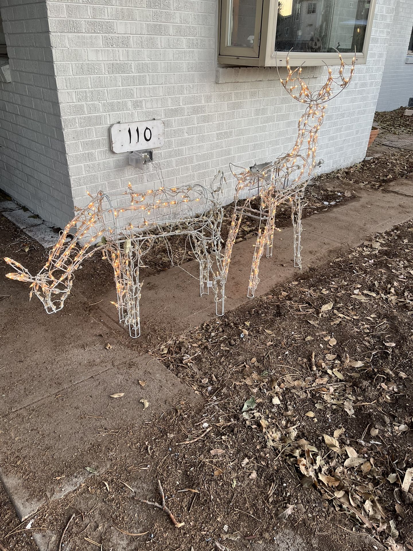 vintage metal reindeer Christmas