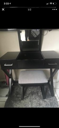 Makeup Vanity