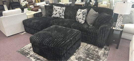 Sectional Chaise with Ottoman