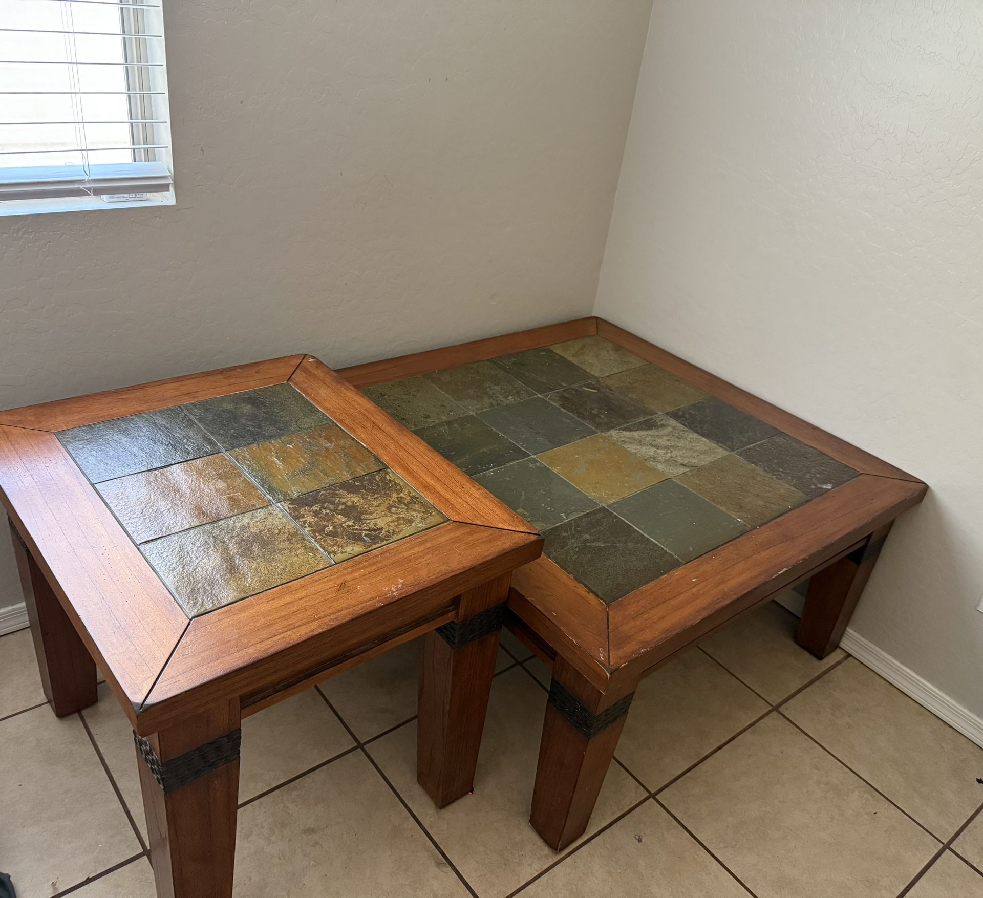 Coffee And End Table