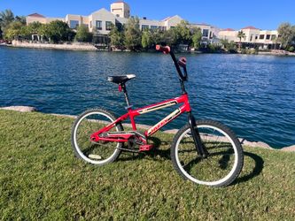Huffy Rock It Kids’ Bike – Red & Black – $40