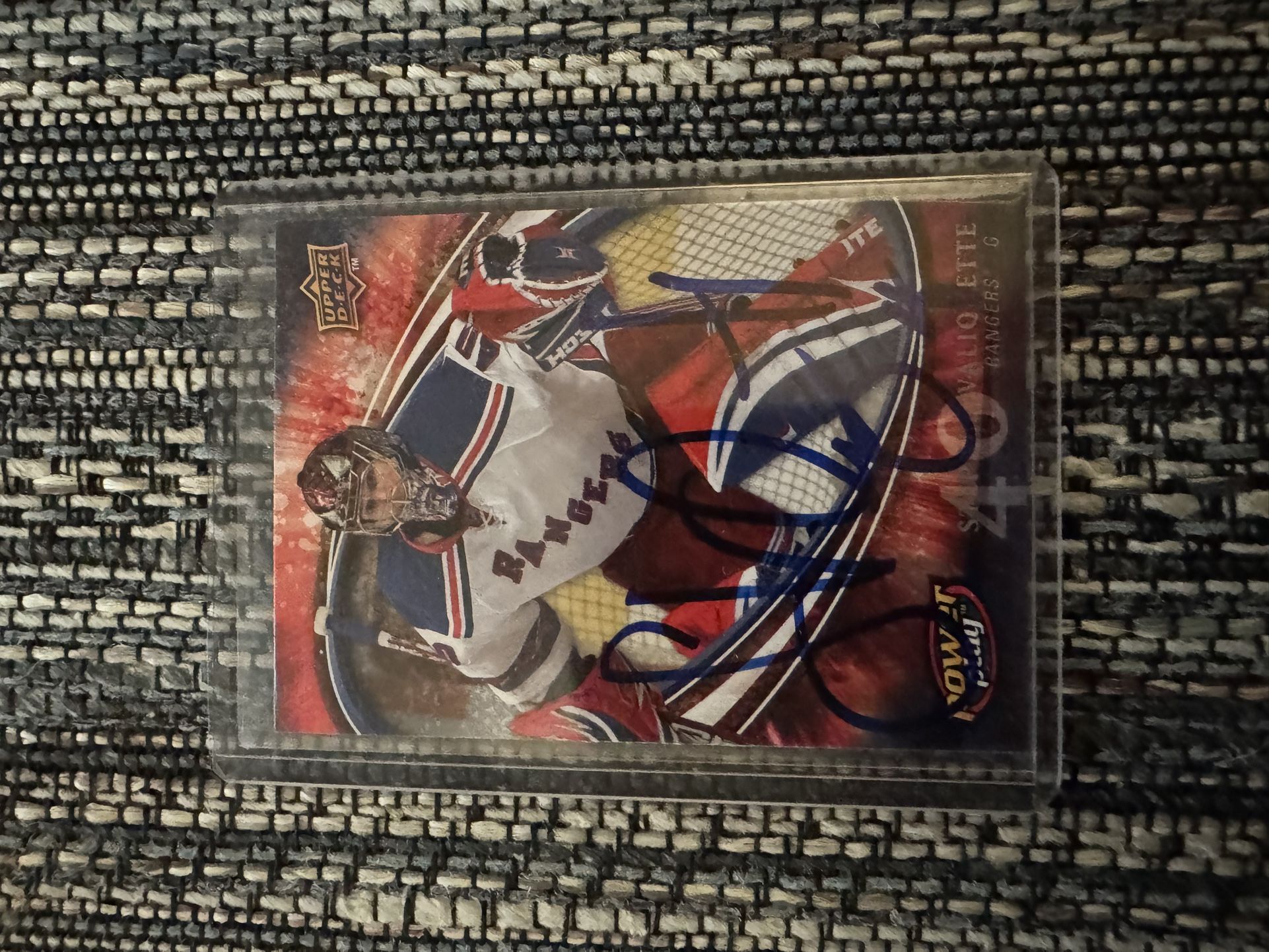 Signed 2008-09 Stephen Valiquette Upper Deck Card