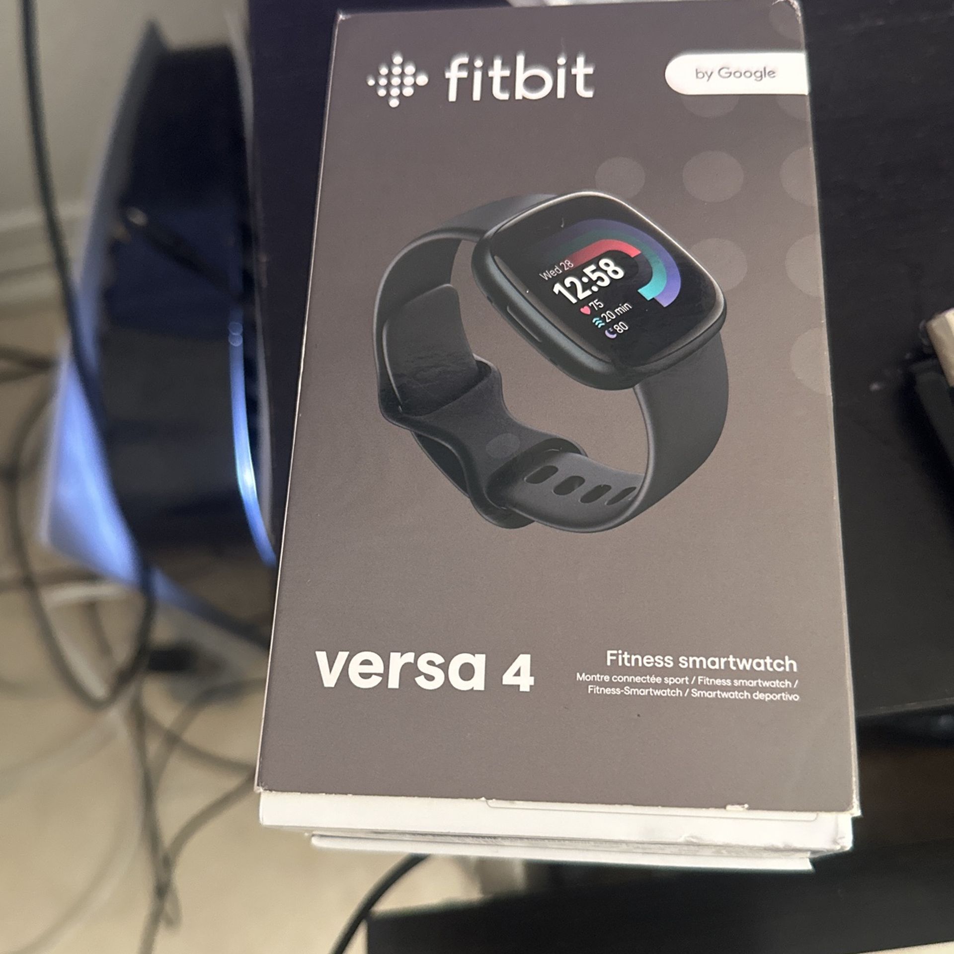 Fitbit Watch Versa 4