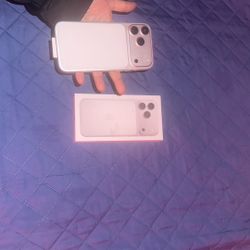 iPhone 17