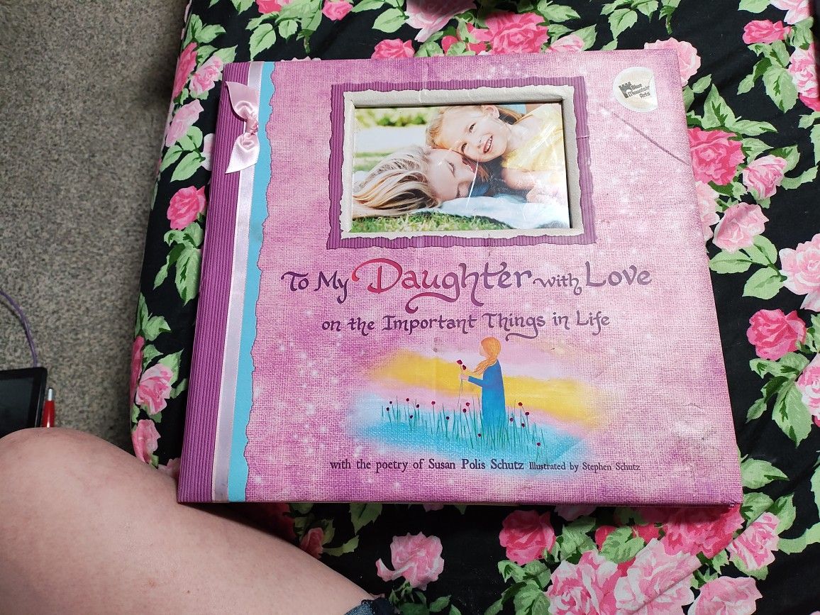 THE ULTIMATE DAUGHTER SCRAPBOOK TO MY DAUGHTER WITH LOVE
