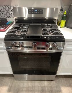 GE Gas Range