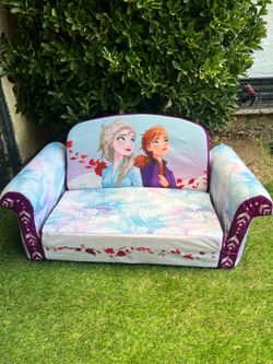 Kids frozen couch