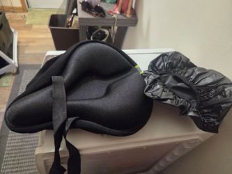 Padded bicycle seat.