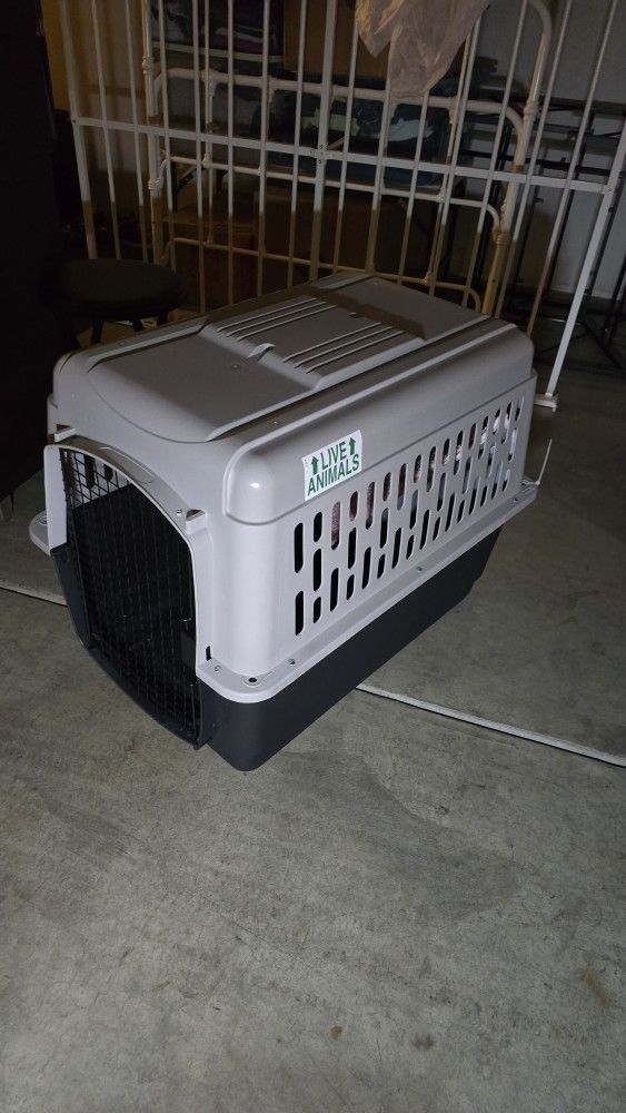 Large Dog Kennel