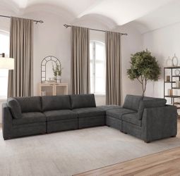 Thomasville Tisdale Modular Sectional With Storage Ottoman