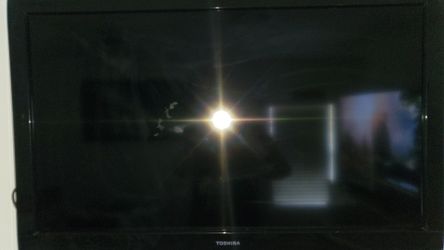 46 in flat screen With wall mount Toshiba