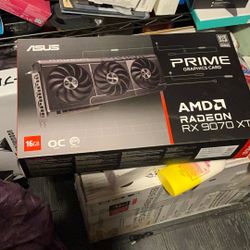 ASUS Prime Radeon™ RX 9070 XT OC Edition Graphics Card (PCIe 5.0, HDMI/DP 2.1, 2.5-Slot Design, axial-tech Fans, Dual Ball Fan Bearings, Dual BIOS, GP