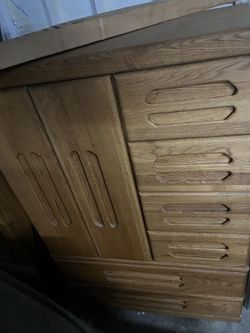 Dresser