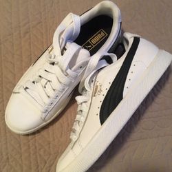 Women’s Puma Shoes