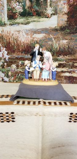 Home interiors figurines