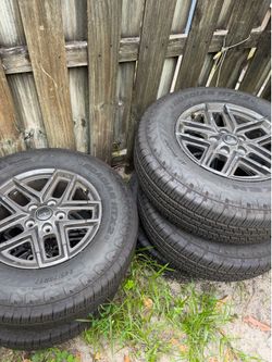 Original jeep tires and rims