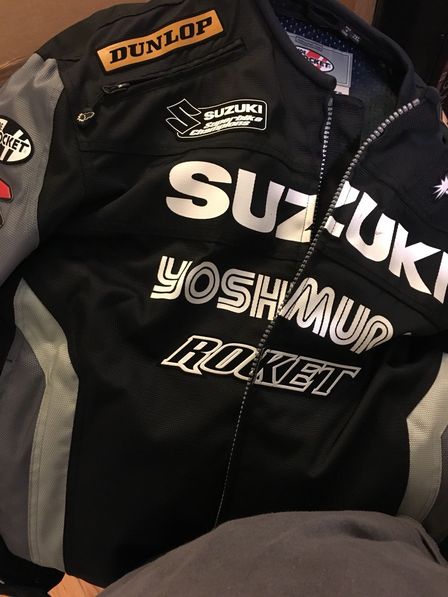 Suzuki GXR official gear size 2x like new