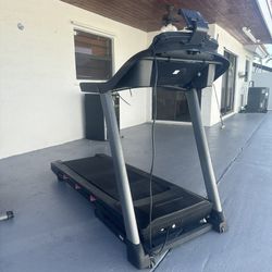 Elyptic Bike And Treadmill