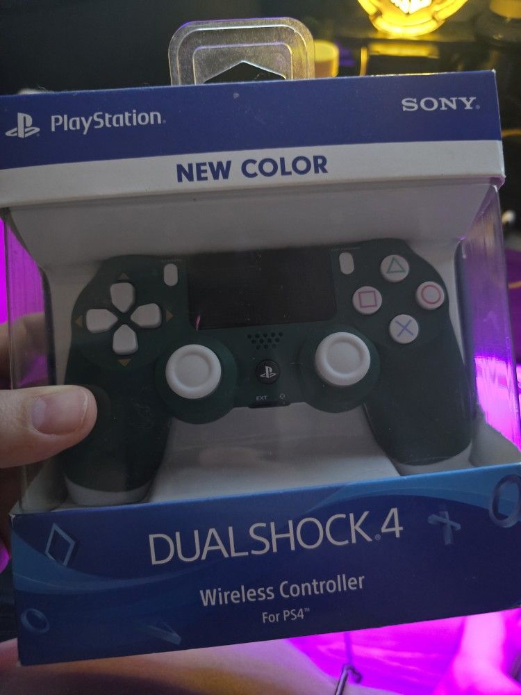 Playstation 4 Alpine Green Controller