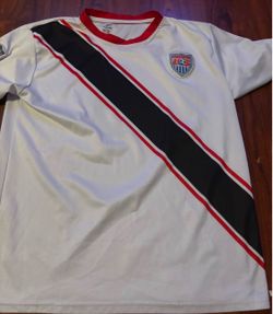 Usa 🇺🇸 jersey size L soccer