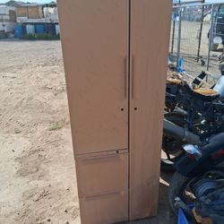 Heavy DUTY  Locker Assy With 2 Keys  67x24x24 Read Description!