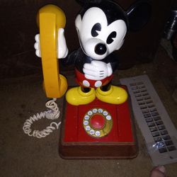 Mickey Mouse Antique Rotary Phone 