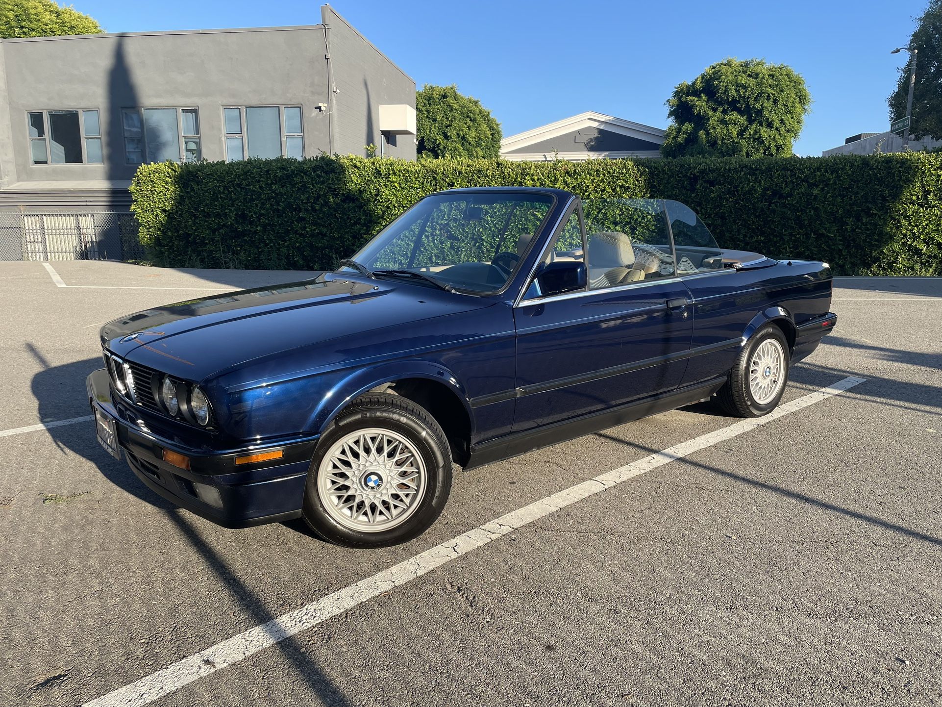 1993 BMW 325i