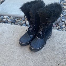 Winter Boots Women’s 11