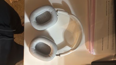 Apple AirPods Max Headphones