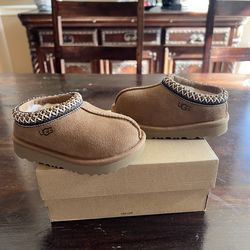 TODDLER UGGS