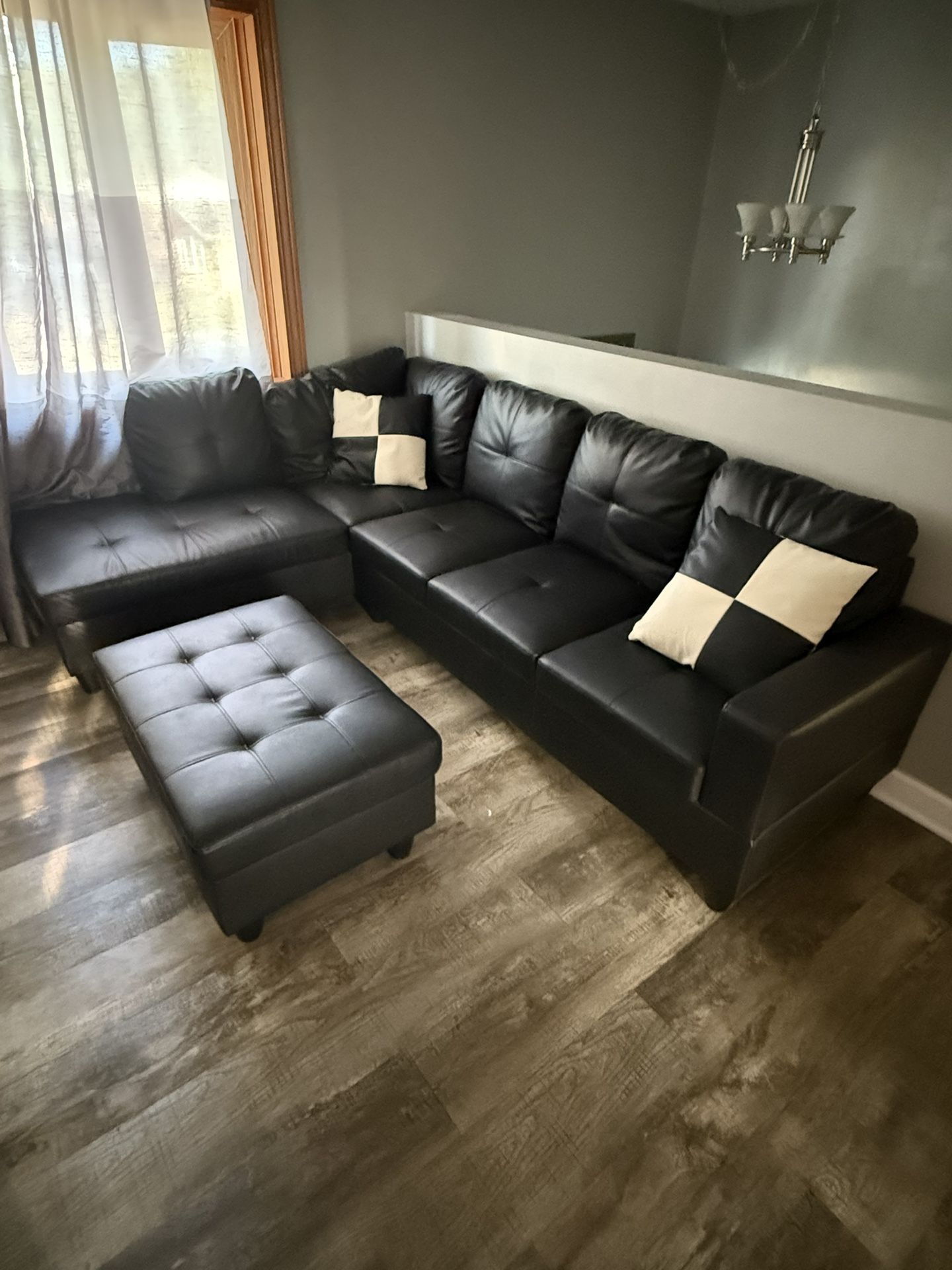 Couch & Ottoman