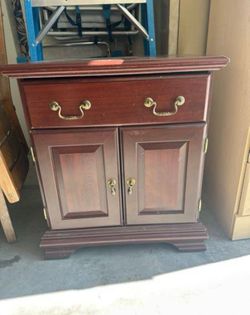 Beautiful brown night stand